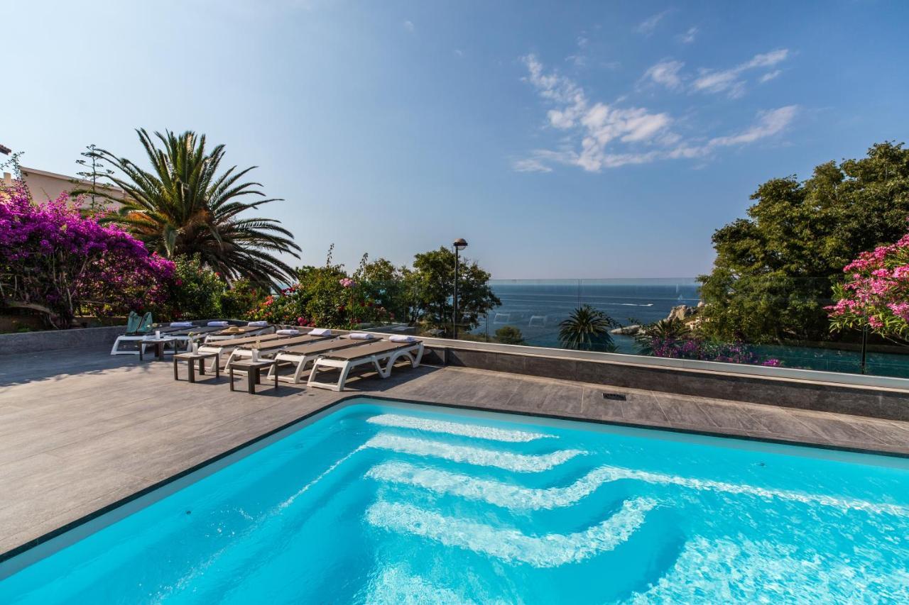 Hotel Villa R Calvi  Eksteriør bilde